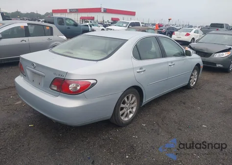 2002 Lexus Es 300 z USA, uszkodzony, nr VIN JTHBF30G820025896